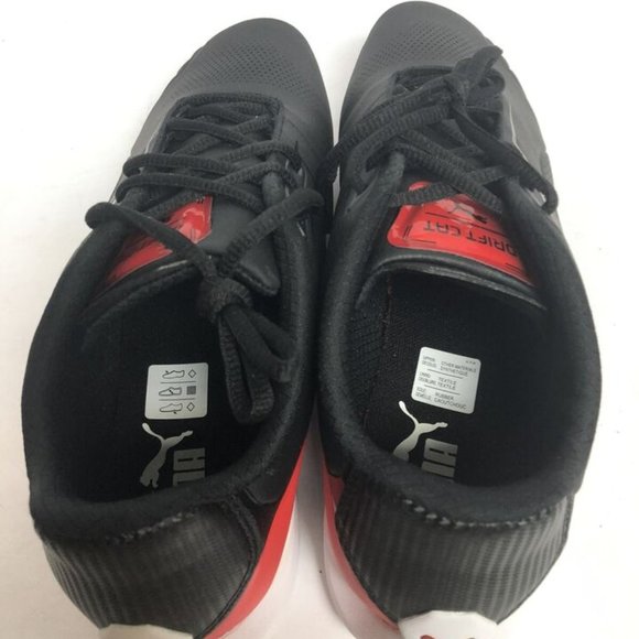 Athletic_Shoes